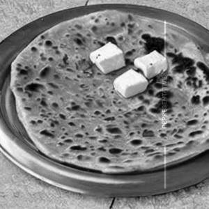 Paneer Paratha (Per Pc)