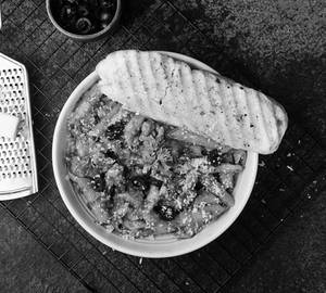 Chicken Schezwan Penne Pasta