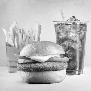 Batata Harra Burger + Fries ( R)+ Drink