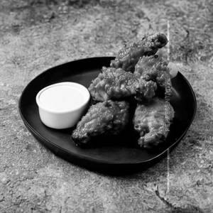 Cajun Spiced Buttermilk Fried Chicken Wings