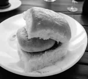 Mexican Crispy Vada Pav
