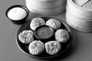 Pan Fried Veg Momos