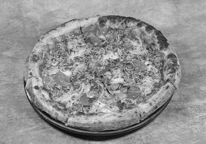 Spicy Cipolla Pizza