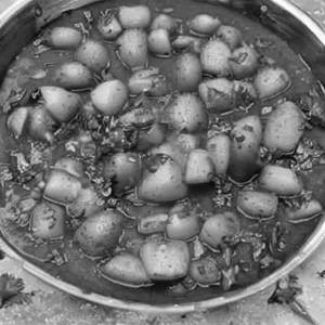 Potato & corn in Hot Garlic Sauce