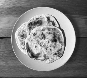 Khoya paratha  [1 piece]