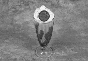 Strawberry Oreo Shake