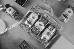 Assorted Drycake Hamper [Box Of 3]