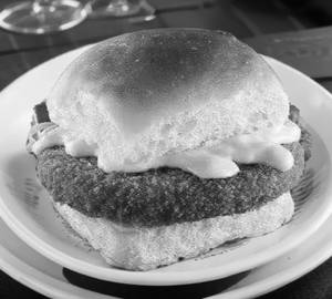 Makai Palak Vada Pav