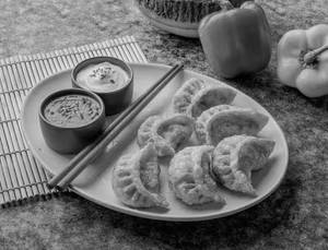 Crunchy Paneer Momos