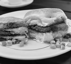 Masala Vada Pav