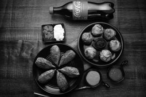 Fried Momos Platter +coke