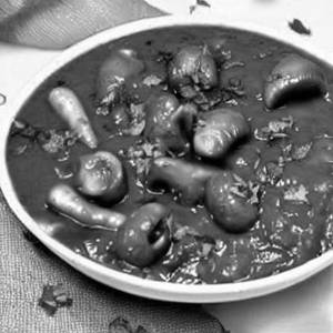 Baby Corn & Mushroom In Hupka Sauce