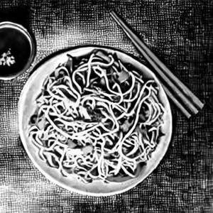 Schezwan Egg Fried Noodles