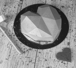 Pineta surprise cake