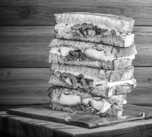 Makhani paneer sandwich