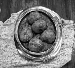 Kashmiri Aloo Dum