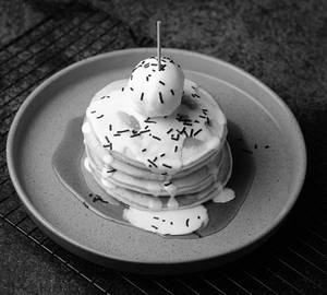 Vanilla Cream Pancakes (4 Pcs)