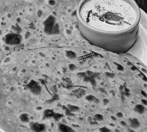 Aloo Pudina Paratha