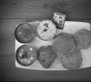 Puri bhaji plater