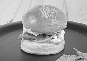 Veg Nachos Burger 