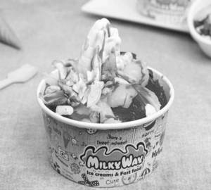 Litchee jello sundae