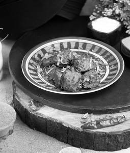 Vegan Dhabe Wali Chaap (no Dairy)