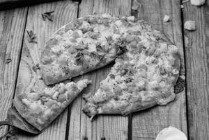 All Mixed Pizza