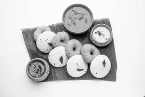 Idli Vada