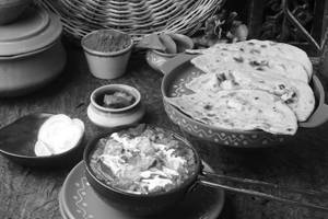 Paneer Tikka Masala + Any Choice Of Bread + Salad + Pickle