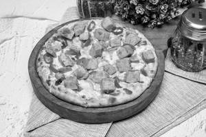 Spicy Chicken Pizza