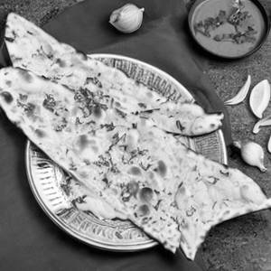 Cheese Garlic Naan