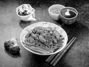 Chicken Cantonese (Pan Fried Noodles)
