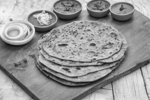 Aloo Methi Paratha