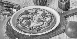 Country Special Pizza