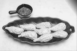 Chicken Peri Peri Steamed Momos