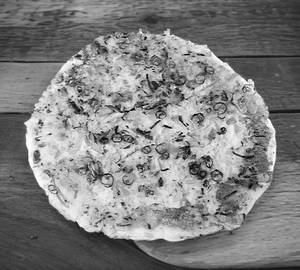 Onion uthappam [1 pieces]