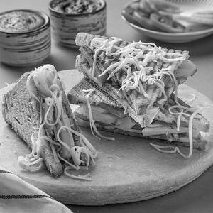 Veg Cheese Grill Sandwich
