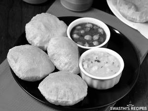 Luchi chana dal [8 peace]