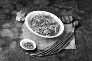 Chilli Garlic Noodles (ch)