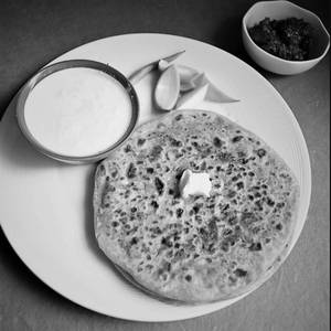 Paneer butter masala+2batar nan