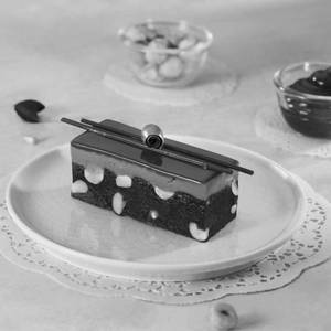 Gianduja, Caramel and Cocoa Brownie