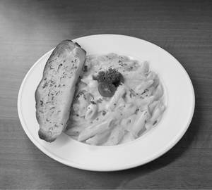 Penne Pasta Chicken White Sauce