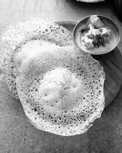 Aappam (2 Nos) & Chicken Kuzhambhu