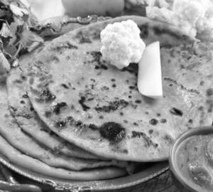 Gobi paratha
