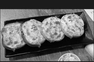 Cheese and onion garlic bread