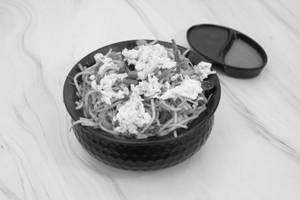 Schezwan Egg Noodles