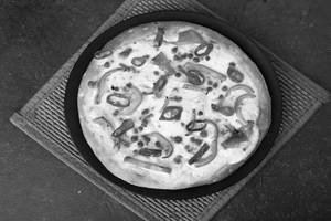 Classic Spicy Pizza