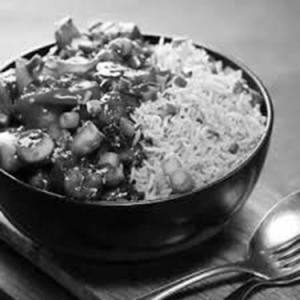 Fried Rice Veg + Chili Chicken (4 Pcs)