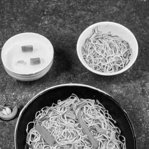 Schezwan Egg Soft Noodle