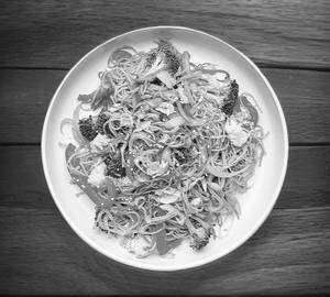 Veg Singapore Noodles 